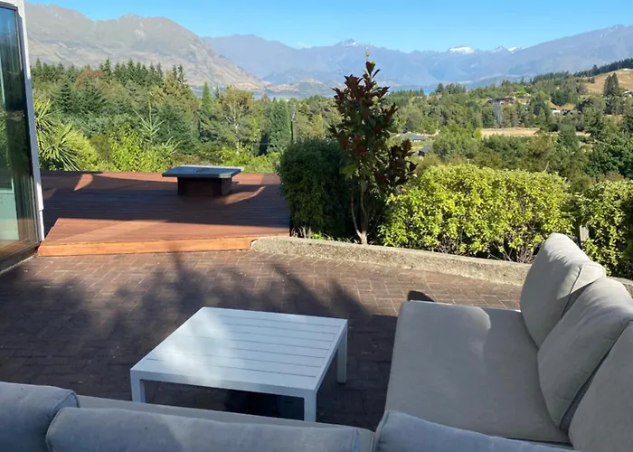 Ridgehouse Wanaka