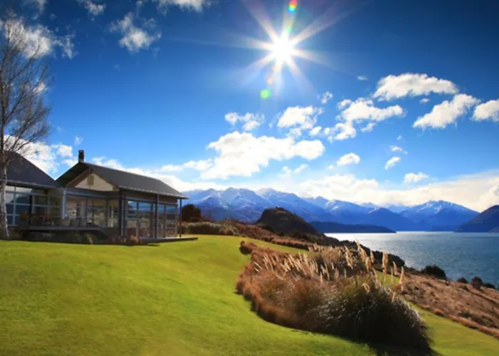 Whare Kea Lodge And Chalet