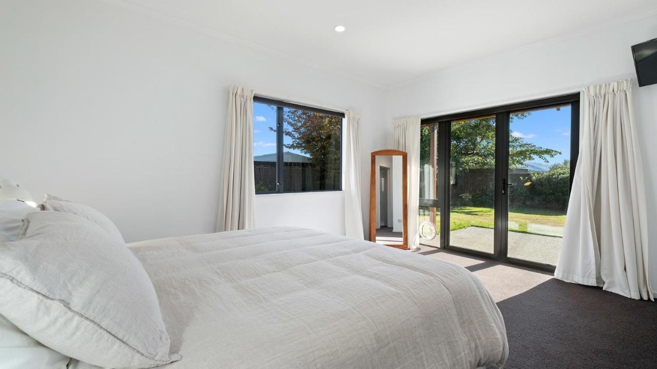 Holiday home Meadowstone Family Retreat - *