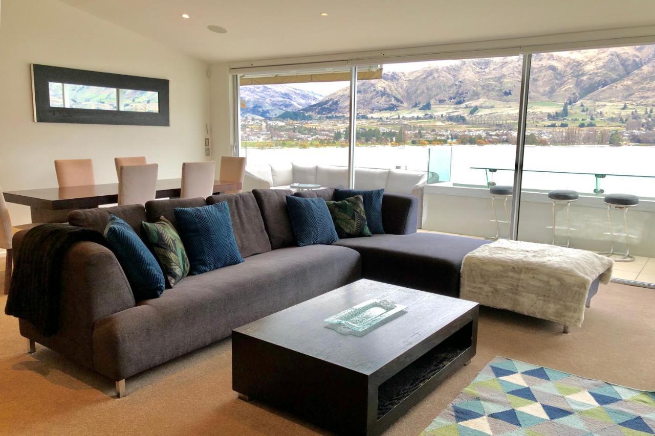 Lakeview Heights Luxury 2