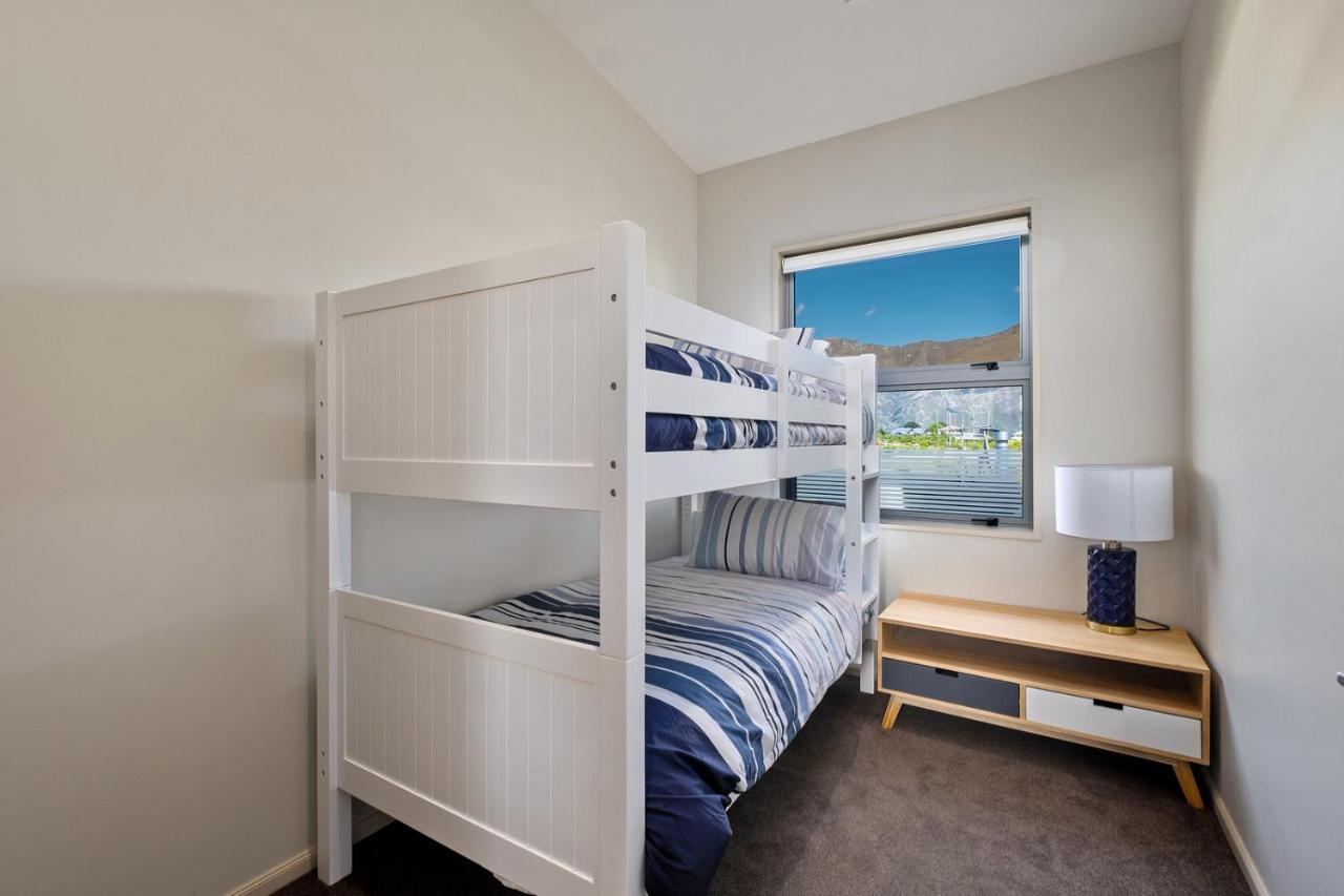 Kings View - Holiday home Wanaka