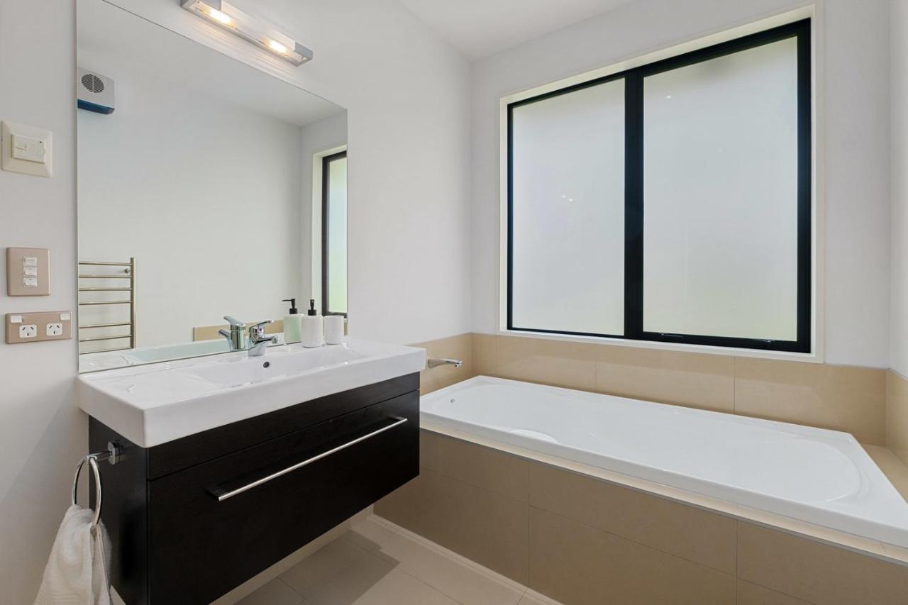 Holiday home Roys Bay - *