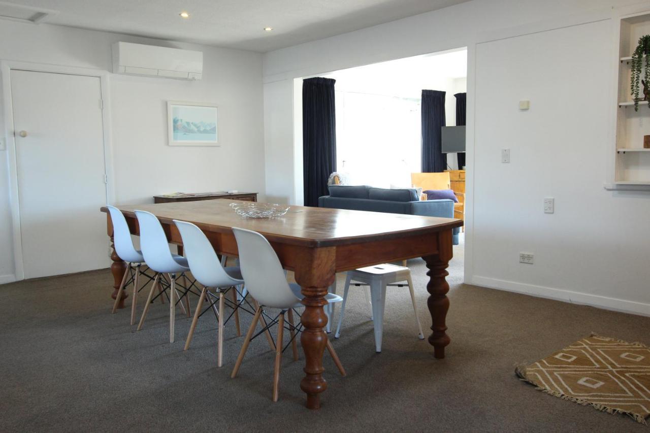 1 - Delightfully Fresh, Private Close To Town Holiday home Wanaka