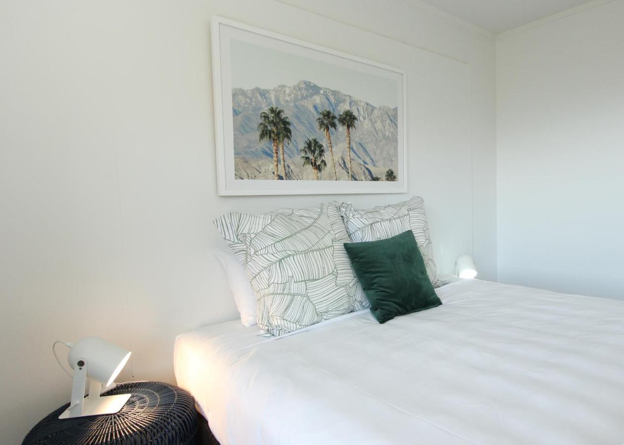 1 - Delightfully Fresh, Private Close To Town Wanaka