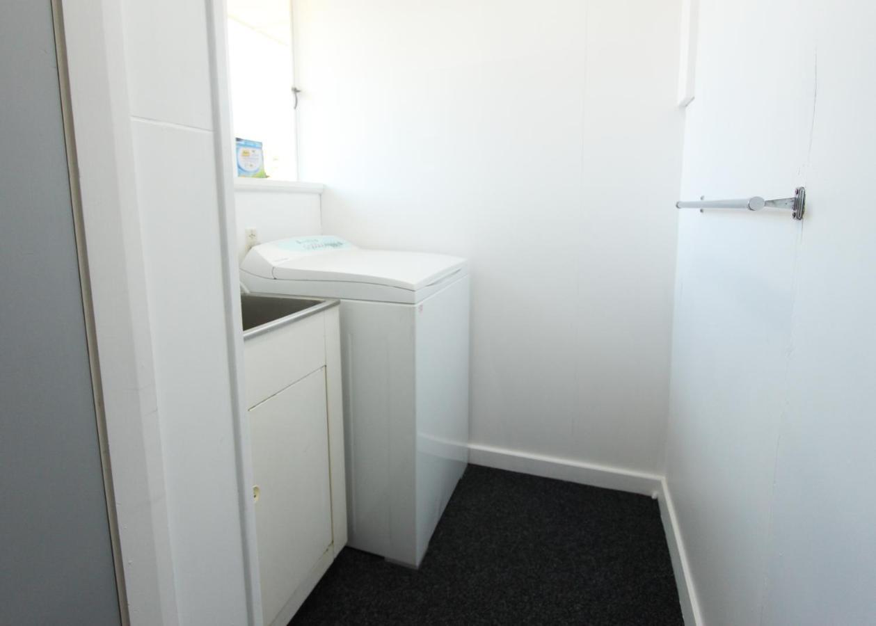 Holiday home 1 - Delightfully Fresh, Private Close To Town