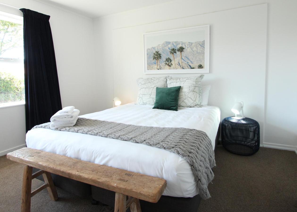 Holiday home 1 - Delightfully Fresh, Private Close To Town