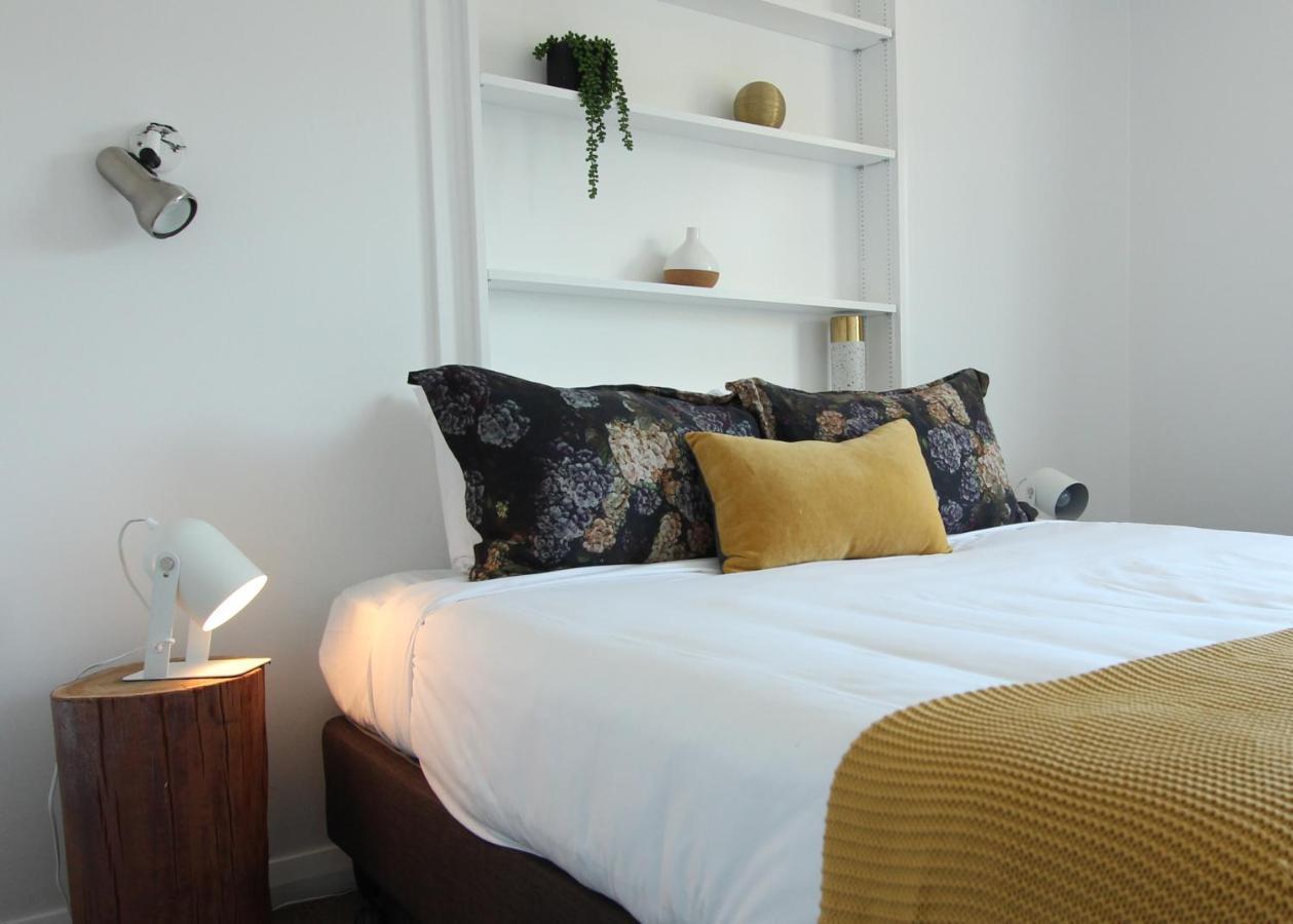 1 - Delightfully Fresh, Private Close To Town