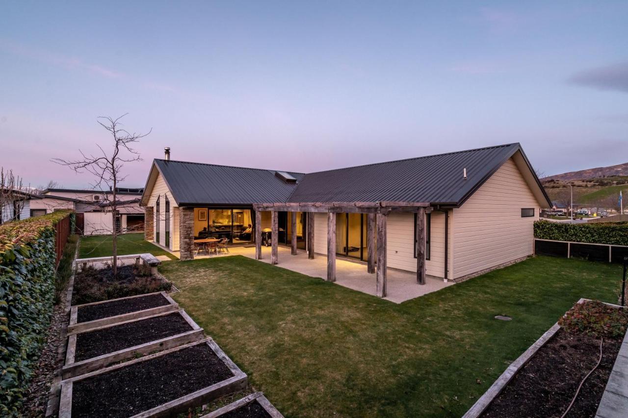 Roys Bay - Holiday home