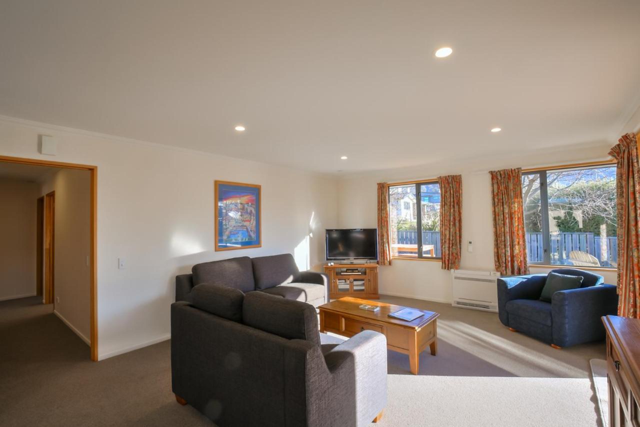 Mountain Views From Meadowstone Wanaka