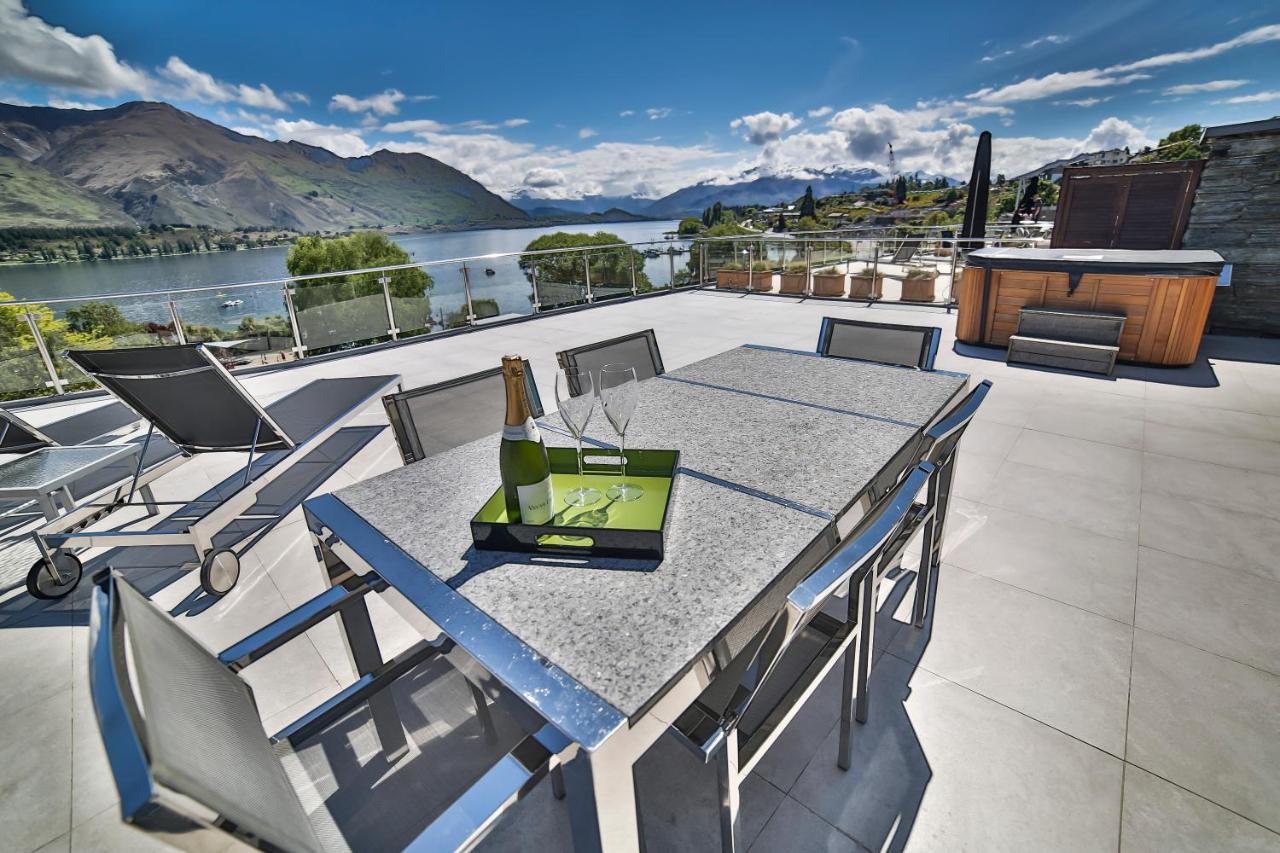 Aparthotel Lakeside 5*