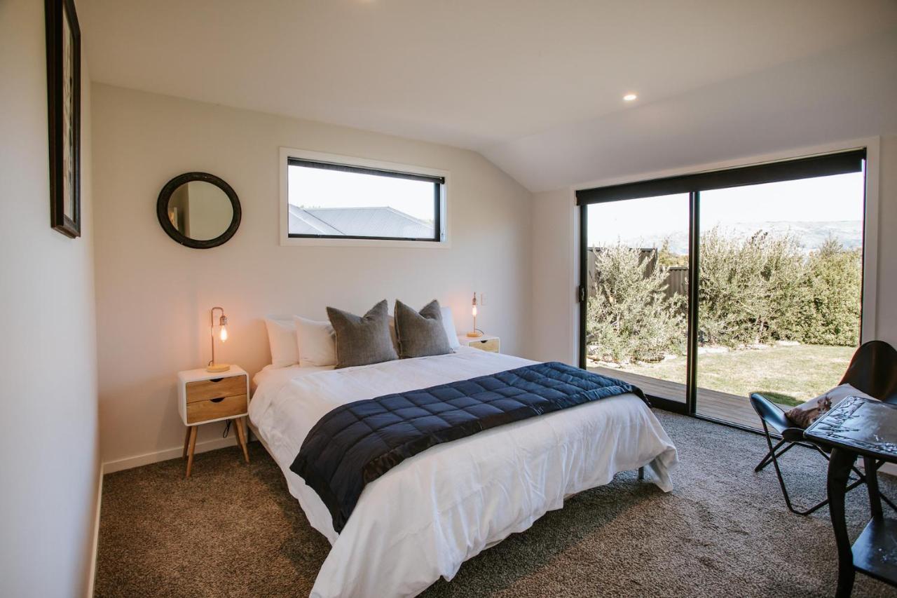 Minaret Ridge - Sleeps 8 - Mountain Views *
