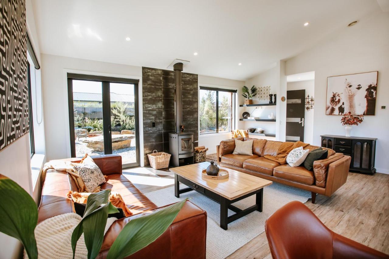 Minaret Ridge - Sleeps 8 - Mountain Views