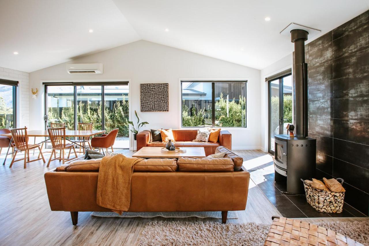 Minaret Ridge - Sleeps 8 - Mountain Views * Wanaka