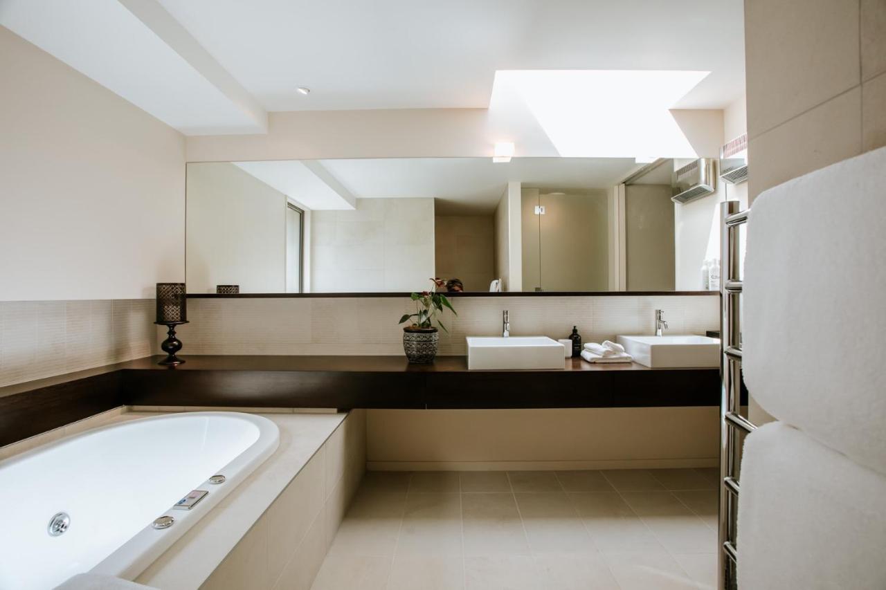 Holiday home Edge - Sleeps 6 - Centrally Located - & Mountain Views Wanaka