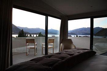Tiritiri 5* Wanaka