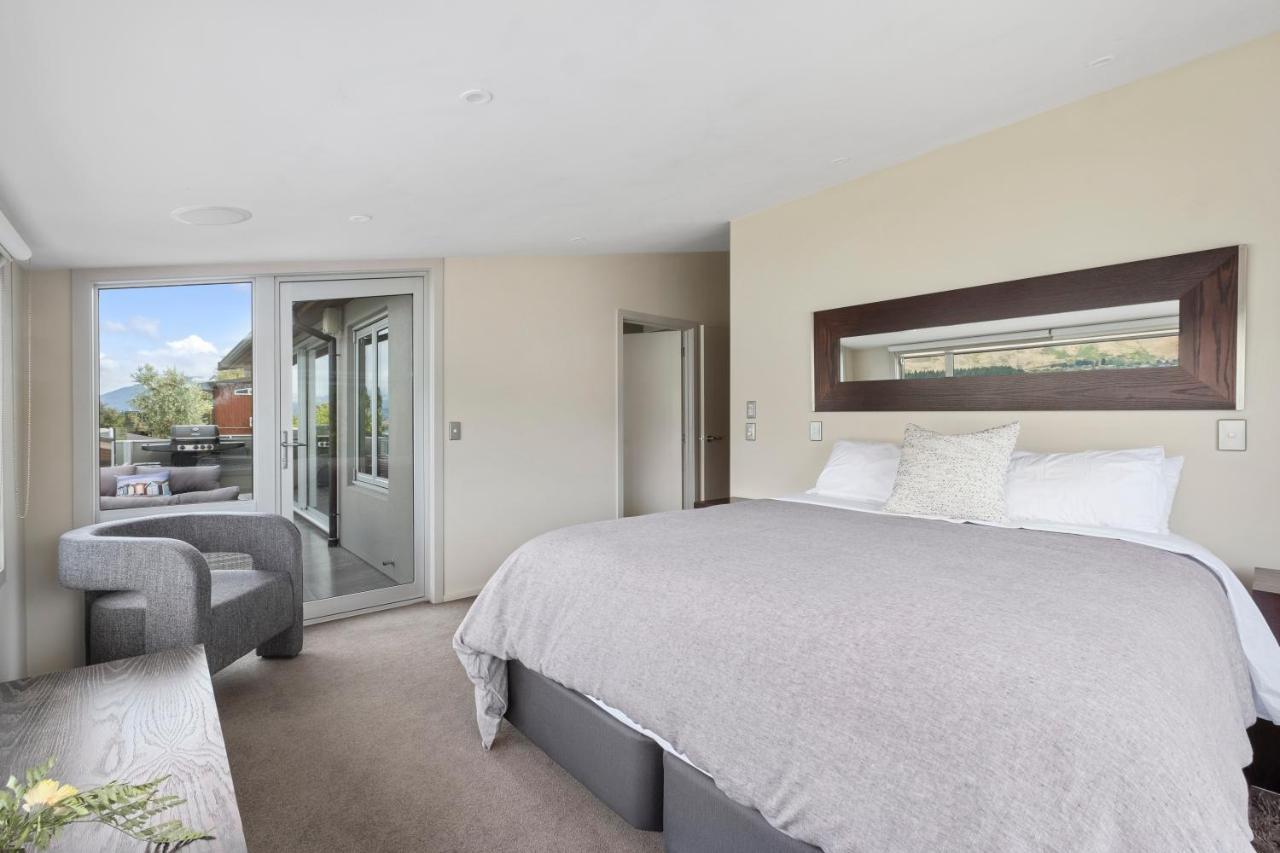 Luxury Lakeview Vista Wanaka