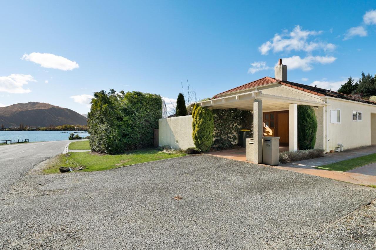 Holiday home Lakeside