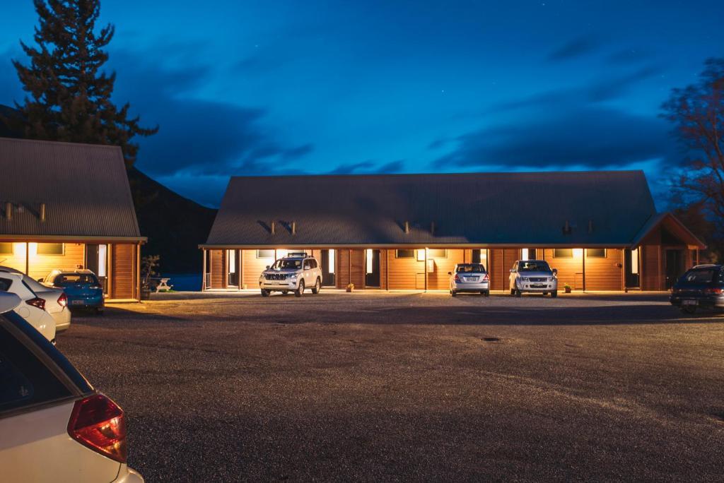 Hawea Hotel Wanaka