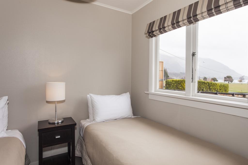 Motel View 4*