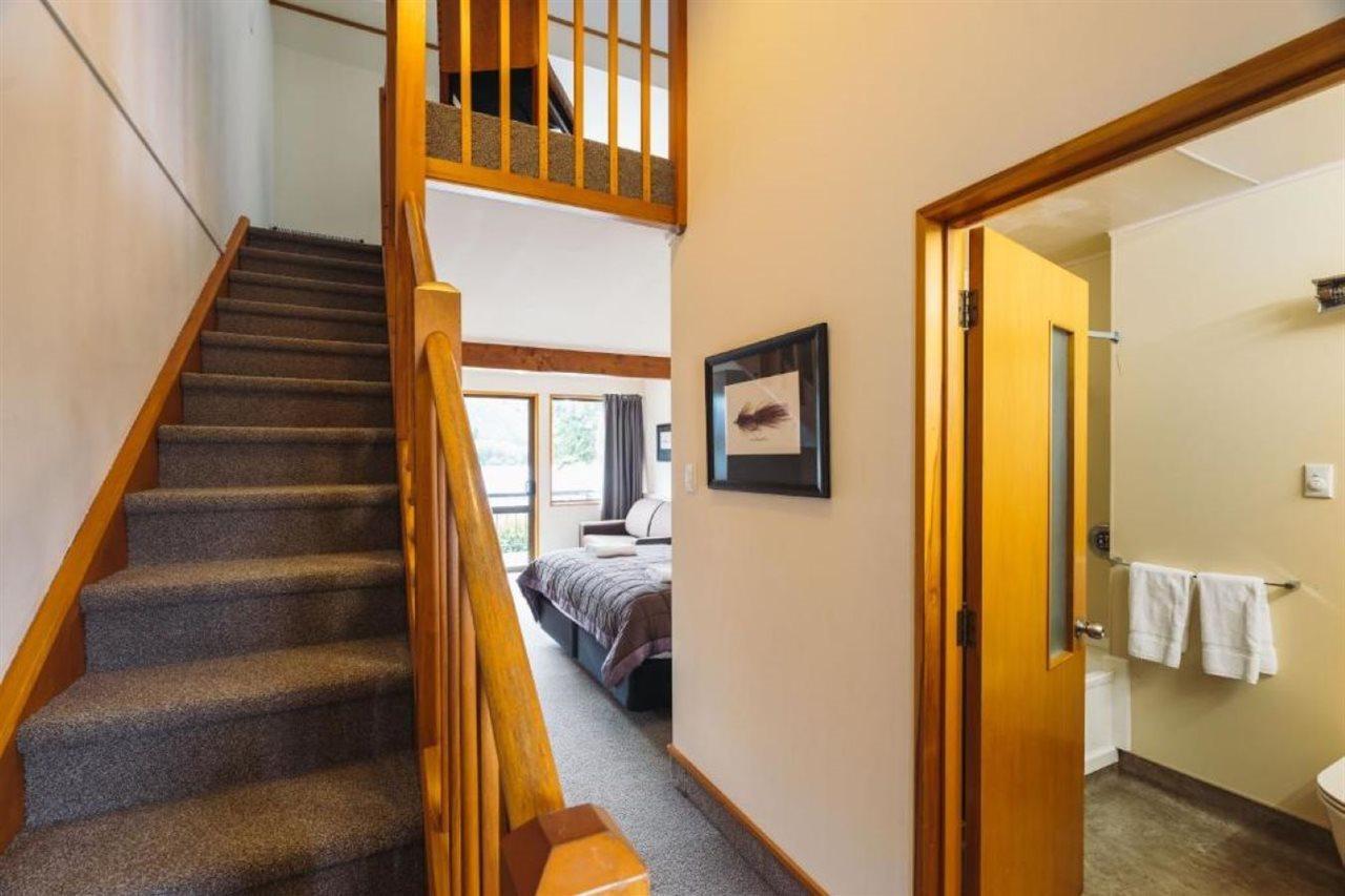 Hawea Hotel Wanaka