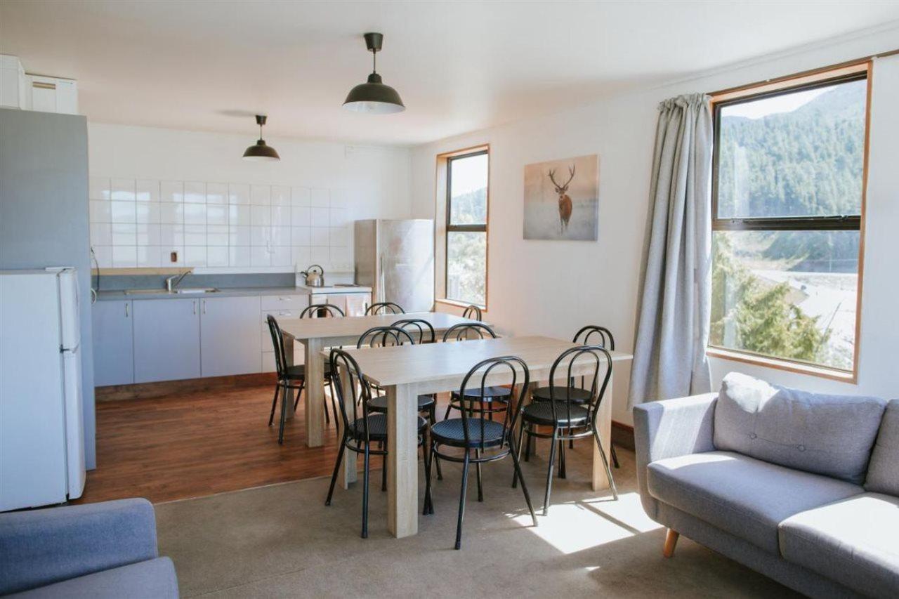 Hawea Hotel Wanaka
