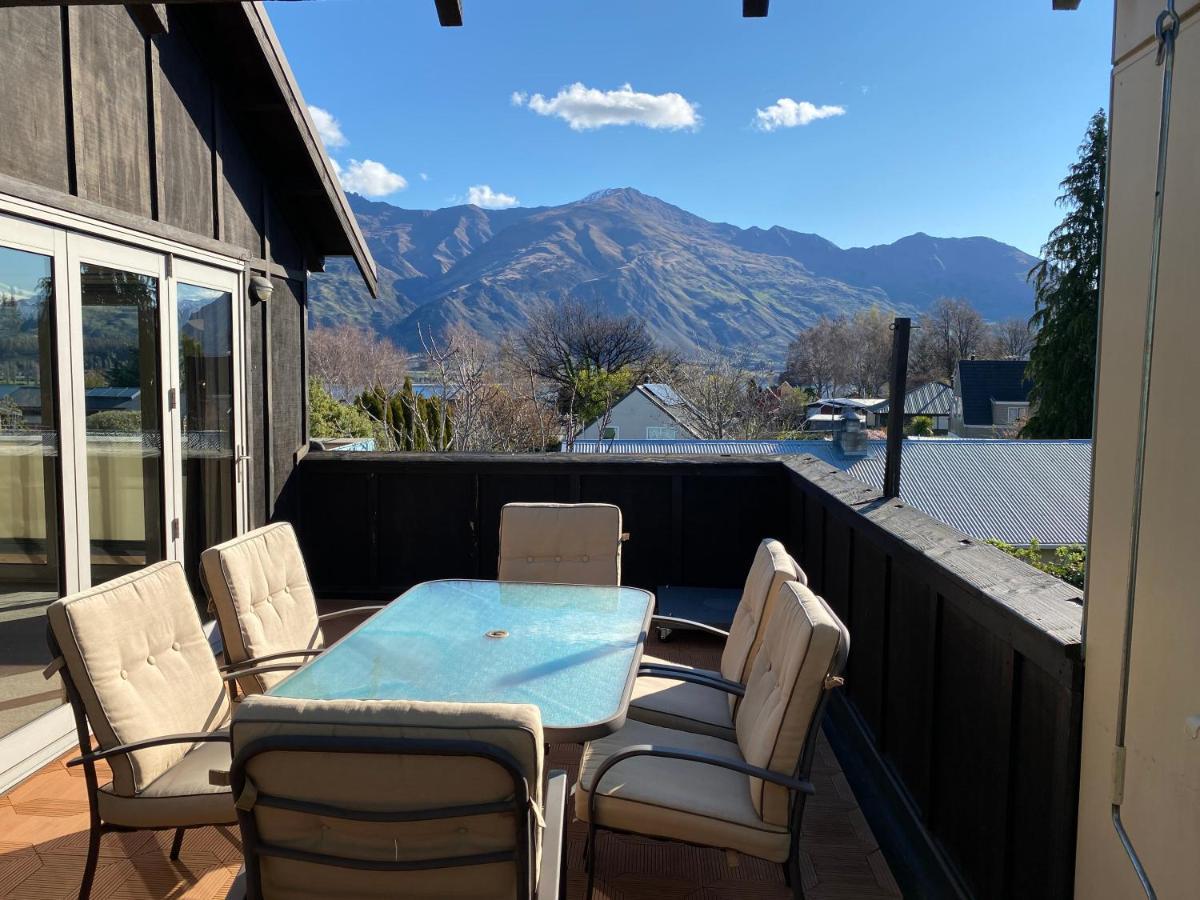 Epic Eely Point Holiday home Wanaka