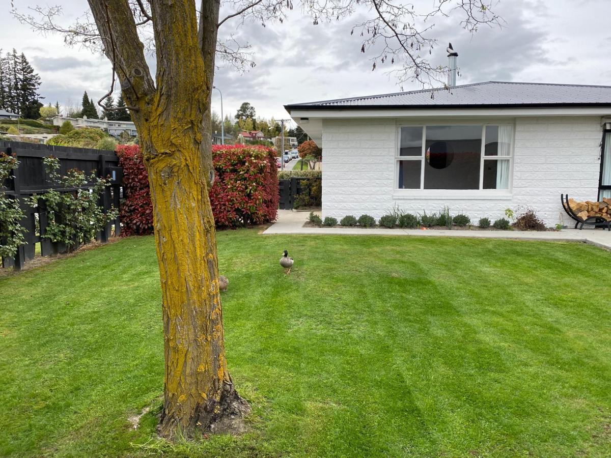 1 - Delightfully Fresh, Private Close To Town Holiday home