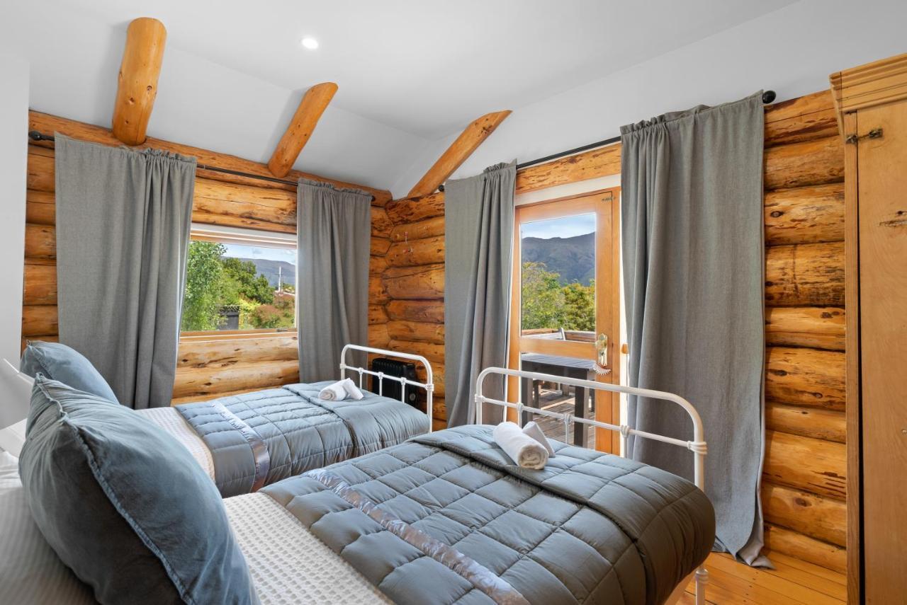 Holiday home The Log House *