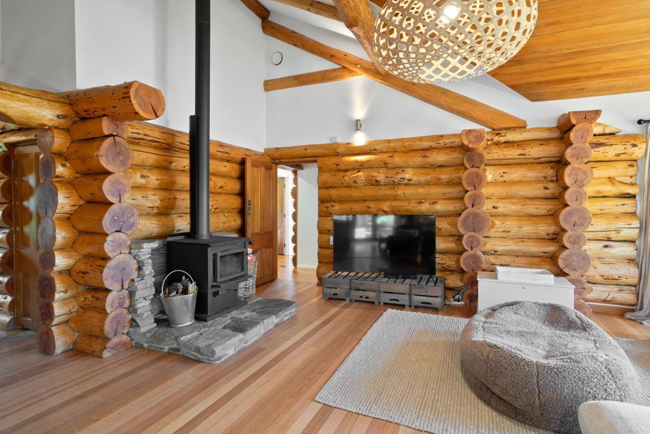 The Log House Holiday home Wanaka