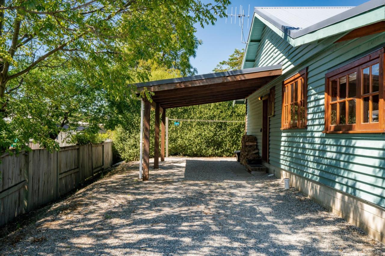 The On The Hill - Holiday home Wanaka