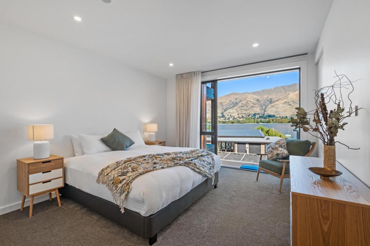 Winona Of - Luxury Lakefront * Wanaka