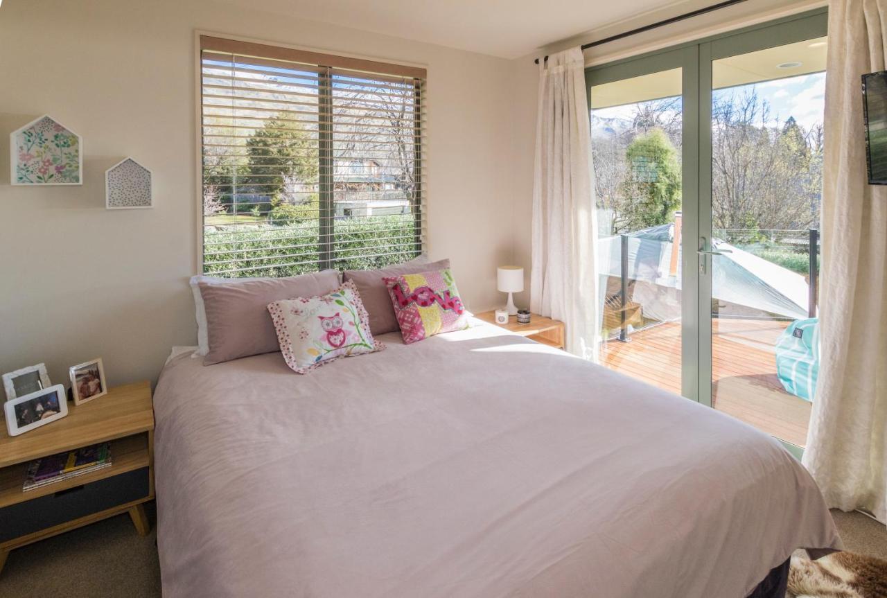 Holiday home Ultimate Escape *