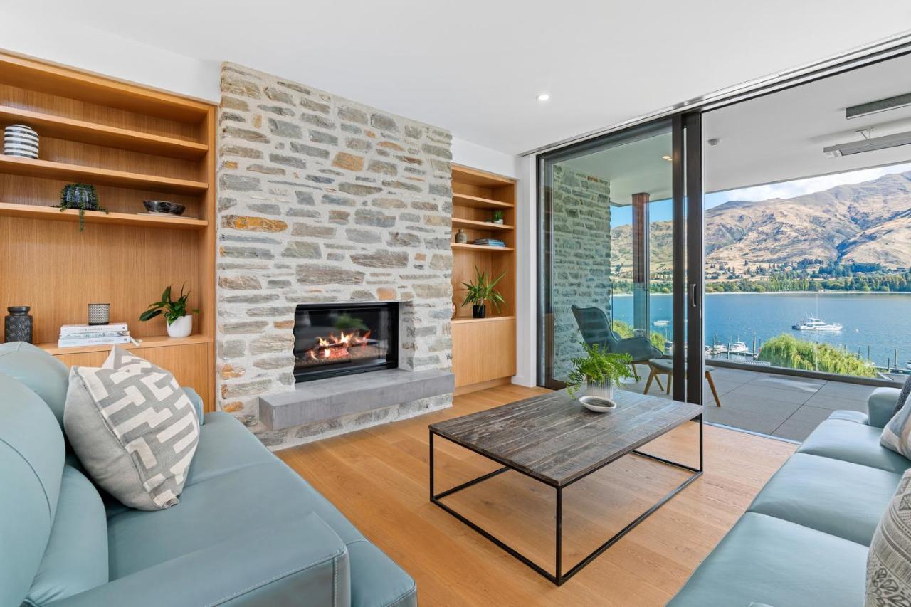 Apartment Luxurious Lakefront Penthouse Wanaka
