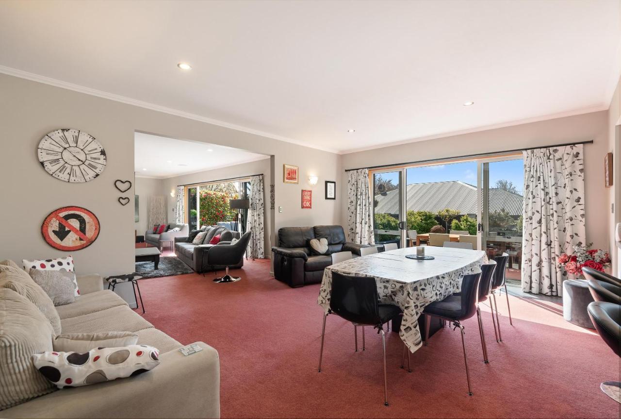 Mt Iron Manor Holiday home Wanaka