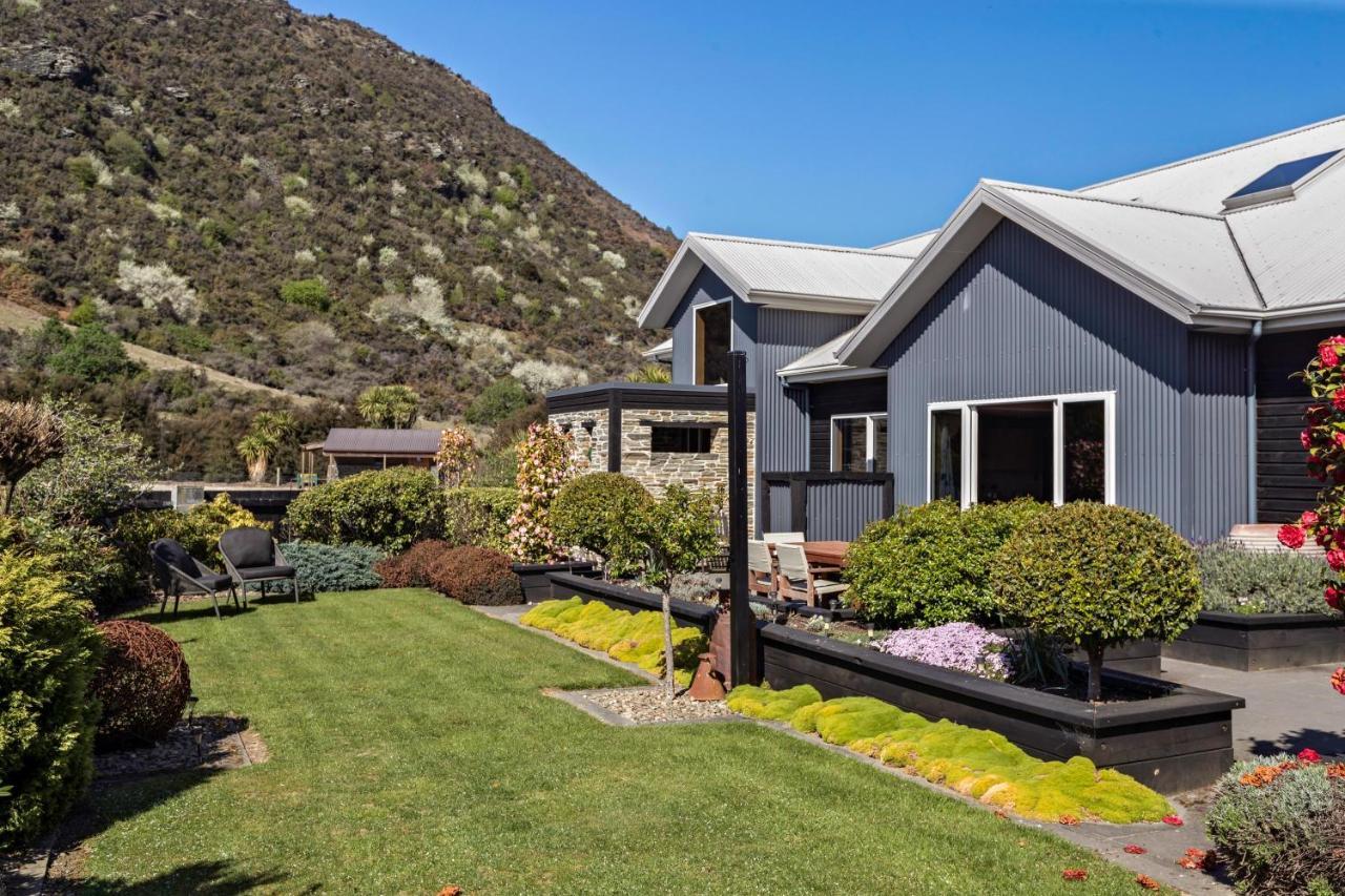 Mt Iron Manor Holiday home Wanaka
