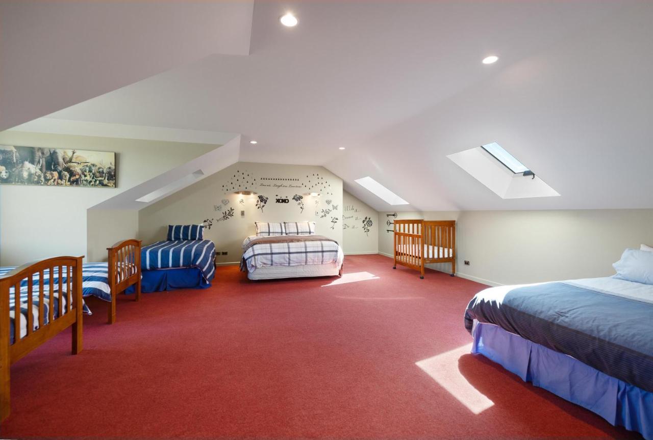 Mt Iron Manor Holiday home