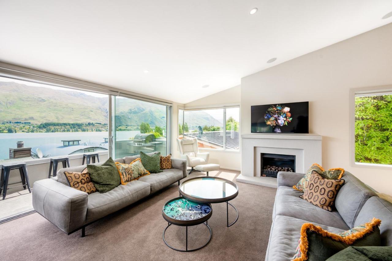 Luxury Lakeview Vista *