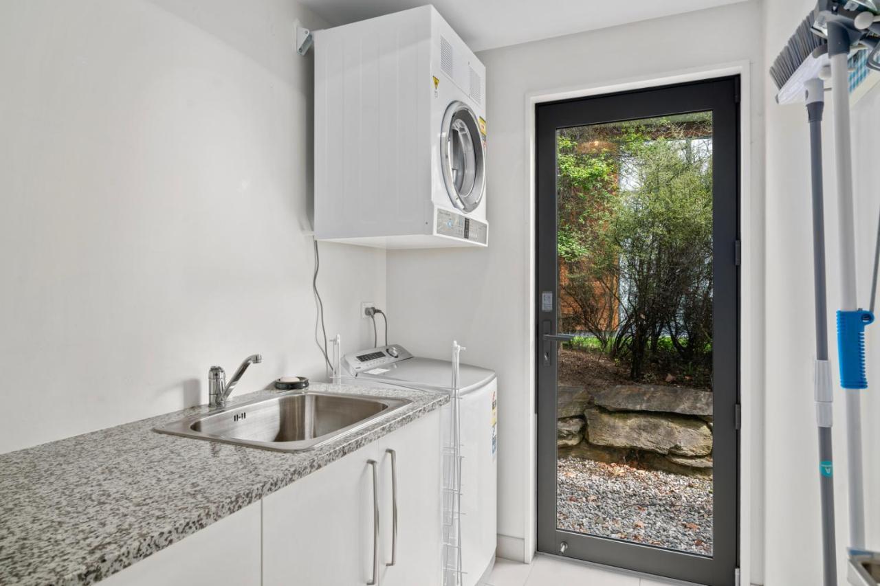Urban Oasis - Holiday home *