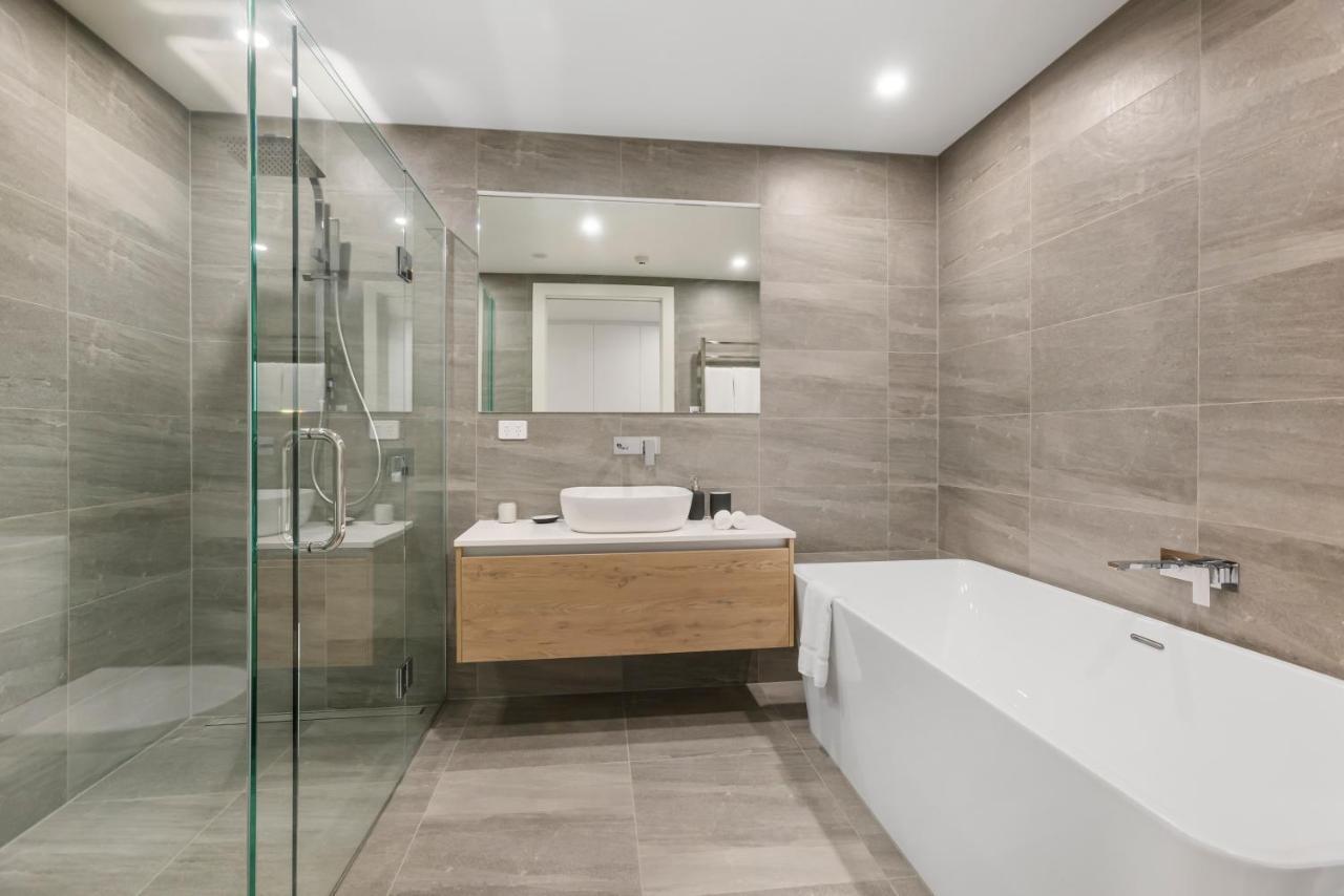 The Rocks By Sotheby's Luxury Homes * Wanaka