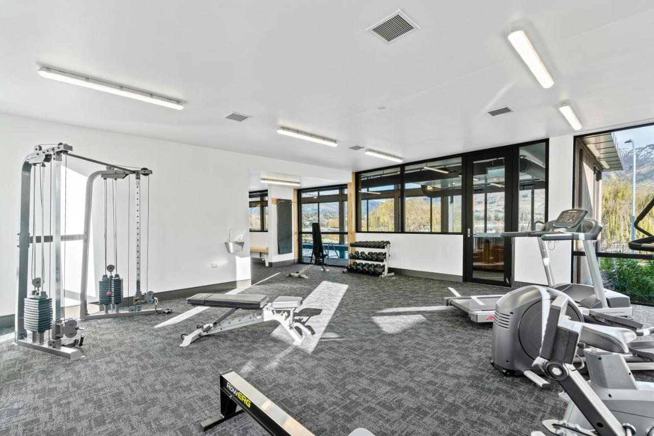 The Rocks By Sotheby's Luxury Homes * Wanaka
