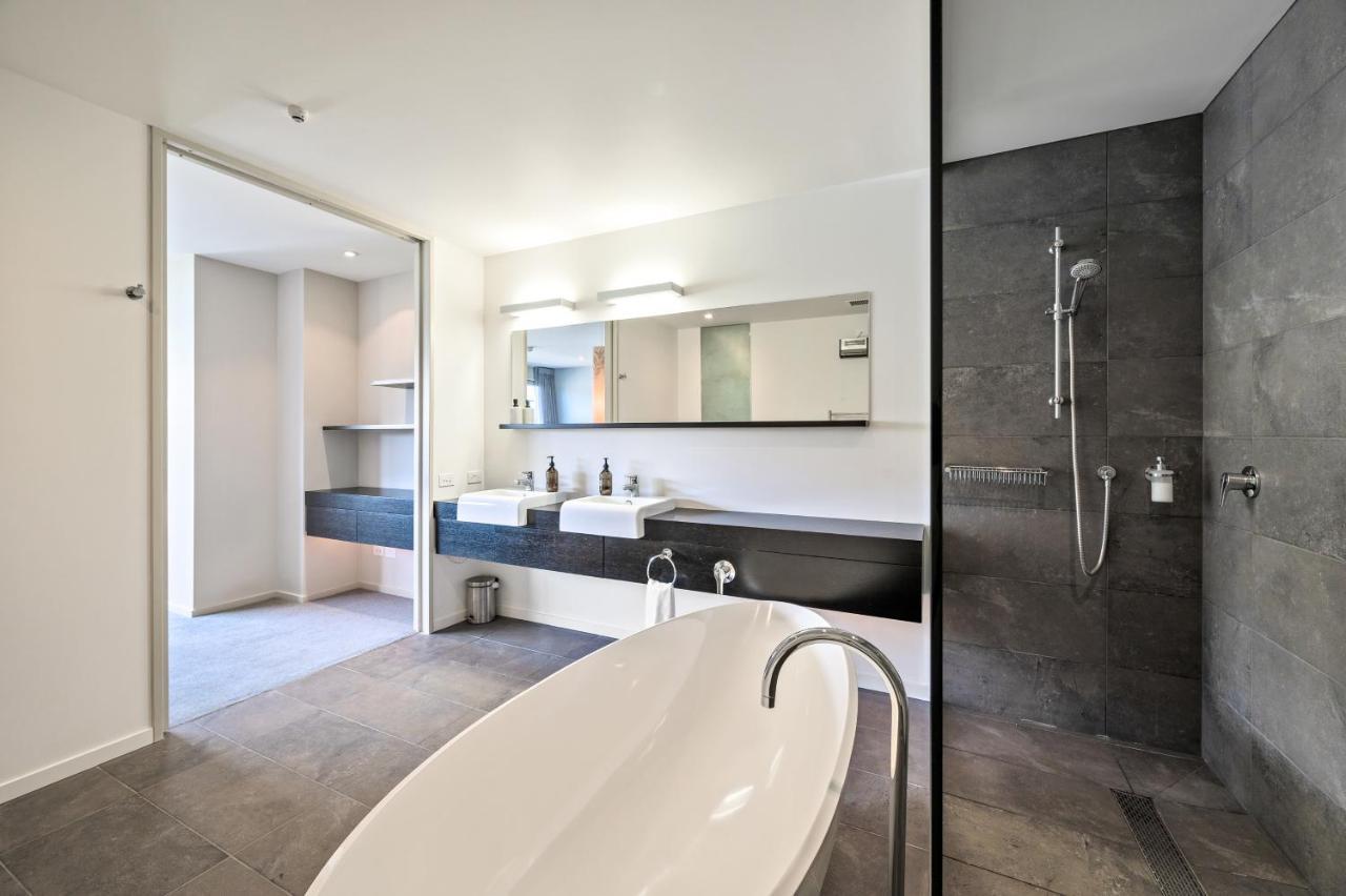 Hana By Sotheby's Luxury Homes * Wanaka