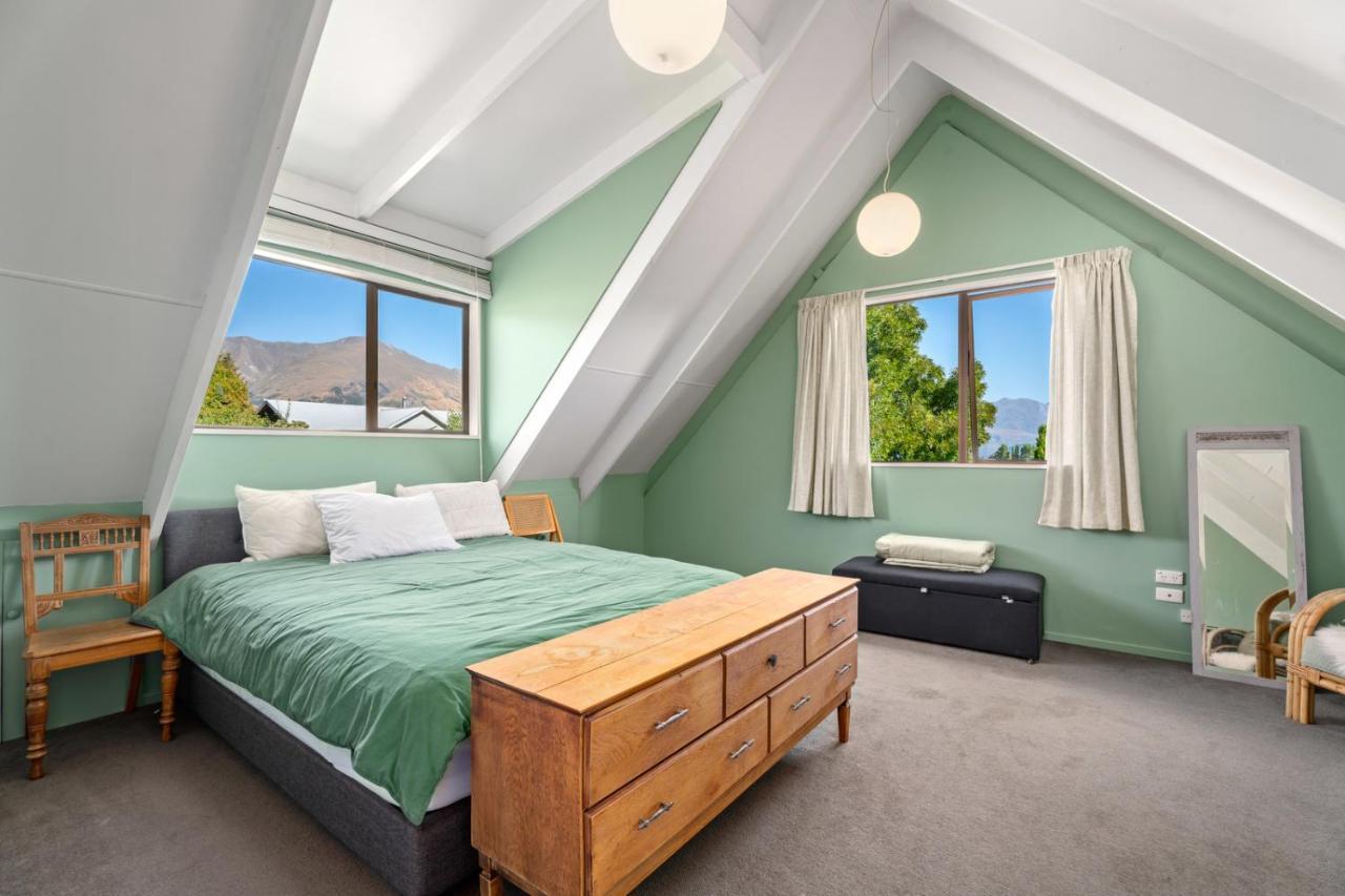 Kings Drive - Holiday home *