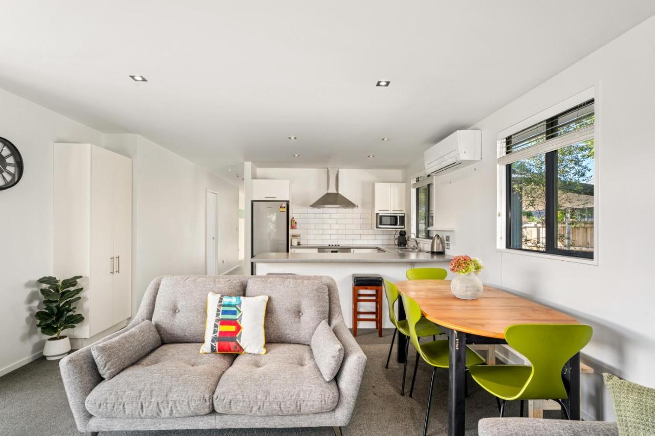 Relax On Snowberry - Holiday home Wanaka