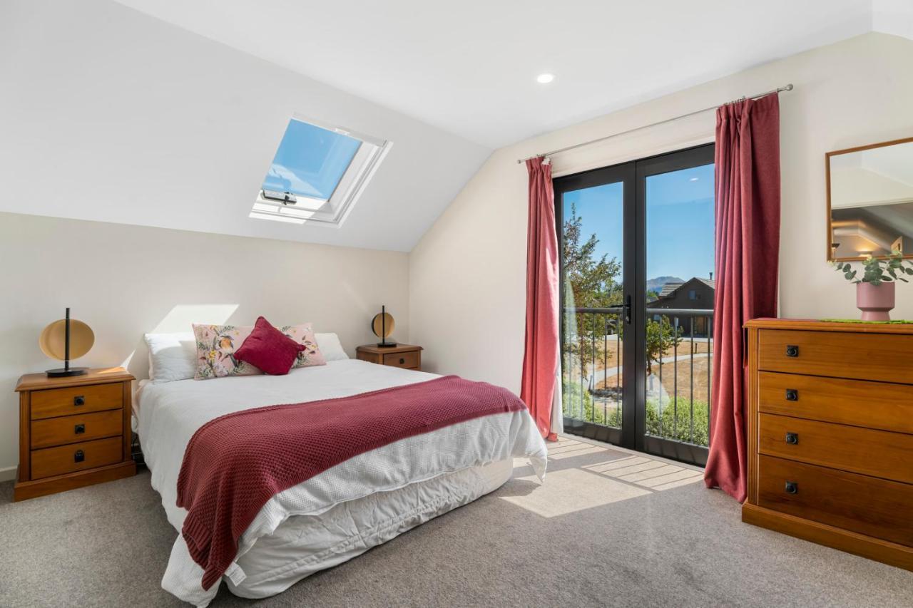 Heritage 10 - Holiday home Wanaka