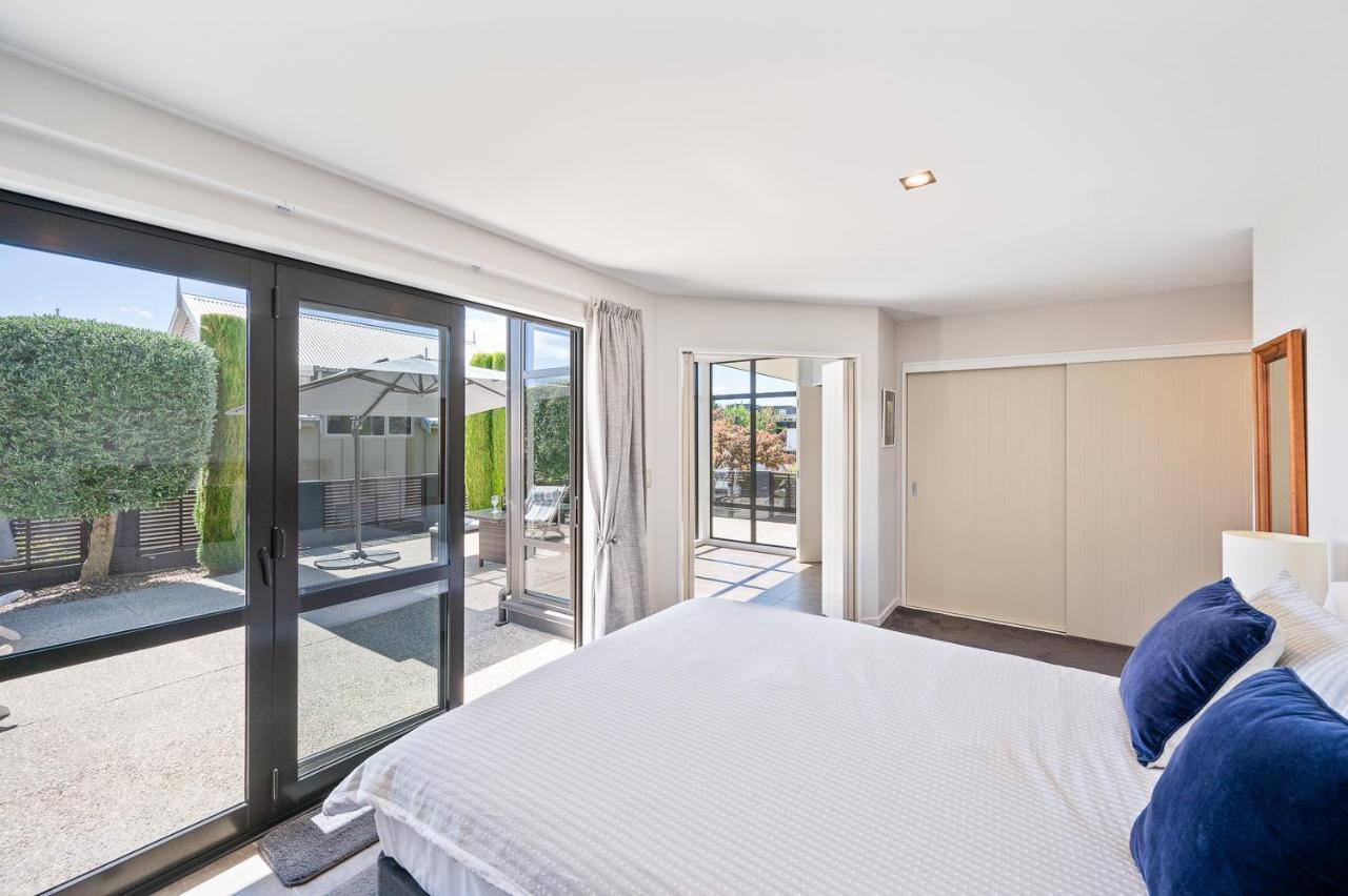 Ironside Lakeview Townhouse *