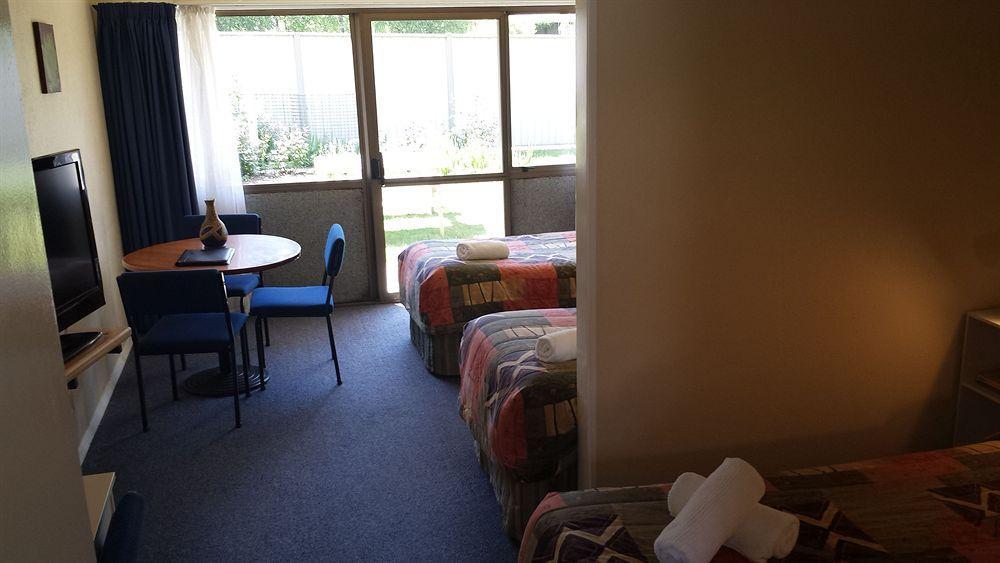 Motel Fairway & 4*