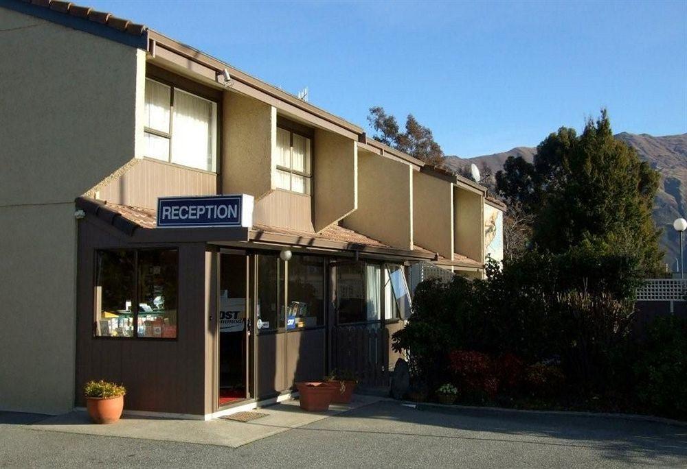 Fairway & Motel 4*