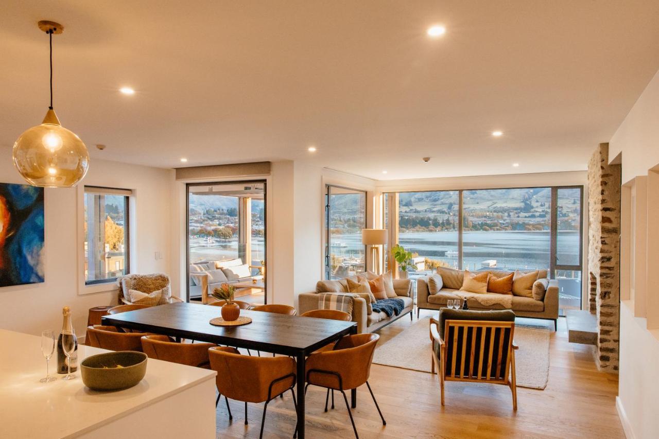 Apartment 26 - Lakefront Location - Swimming Pool - - Gym Wanaka