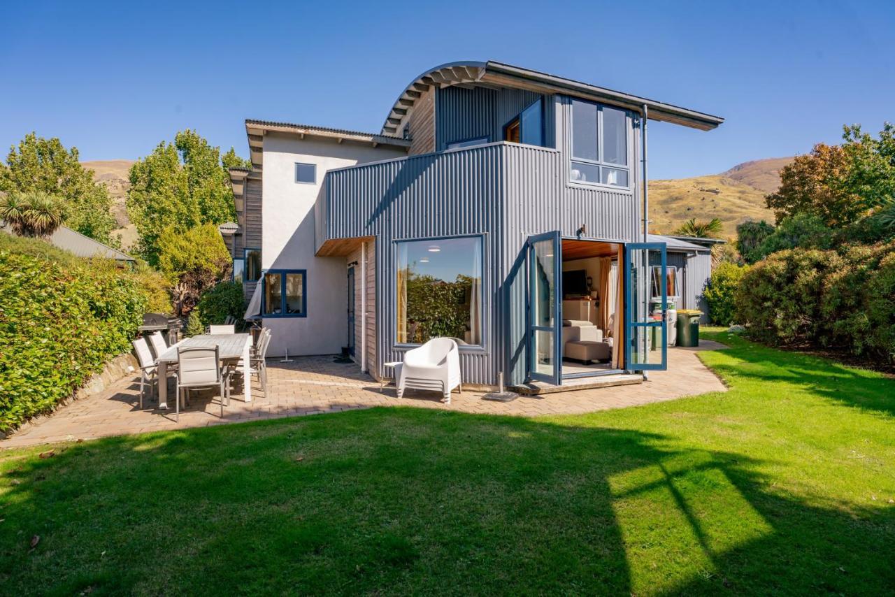 Lakehouse Retreat - Holiday home