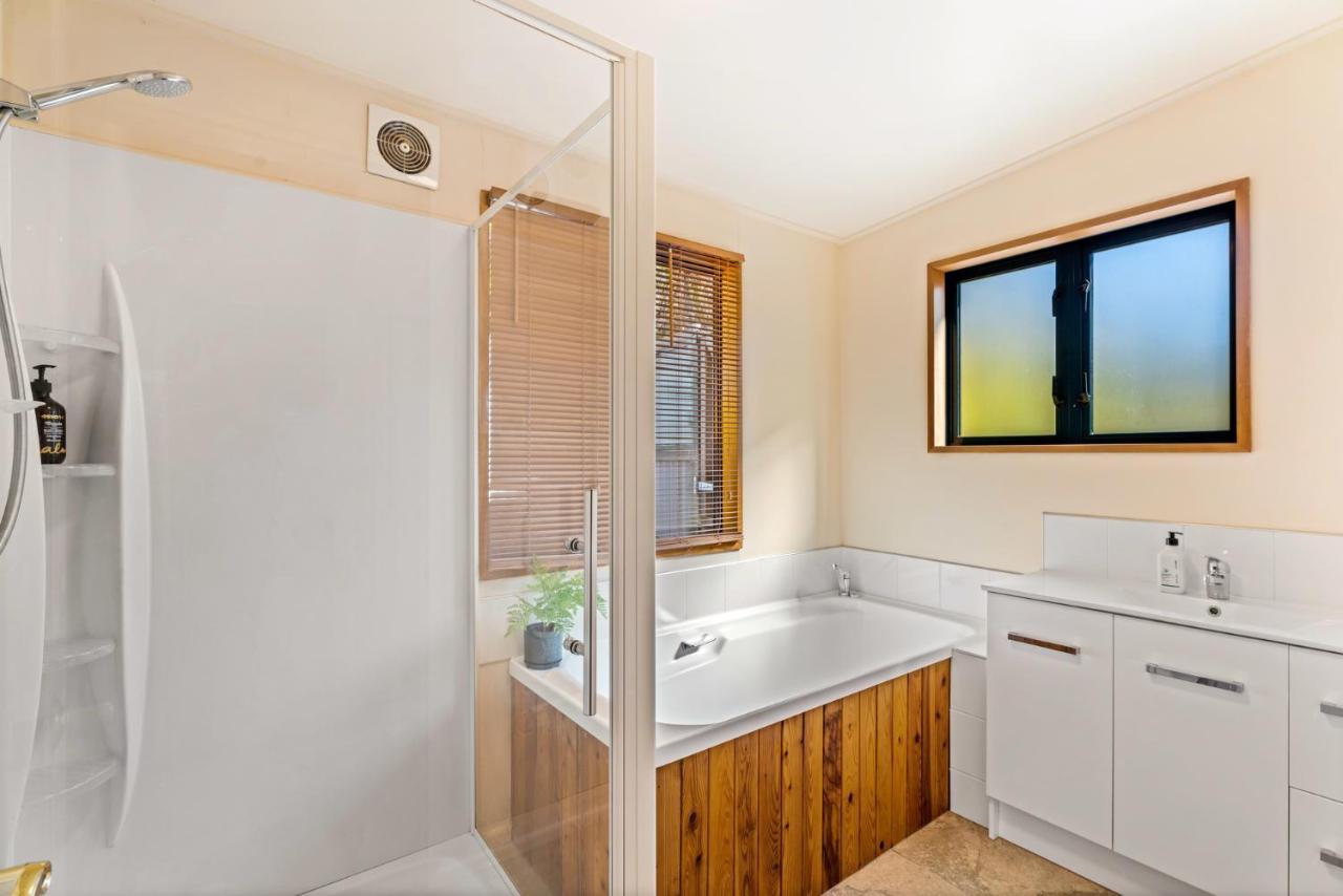 Lakehouse Retreat - Wanaka